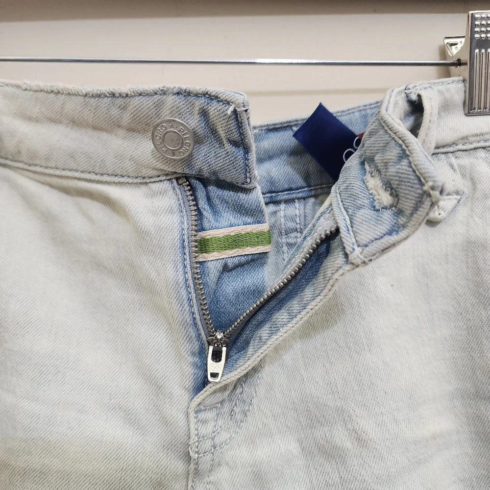 anthropologie PILCRO size 30‎ Daisy Dukes Shortie Denim Shorts Frayed Light Wash